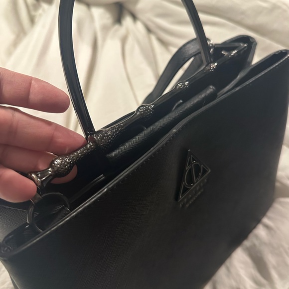 Loungefly Harry Potter Elder Wand bag - Picture 3 of 5